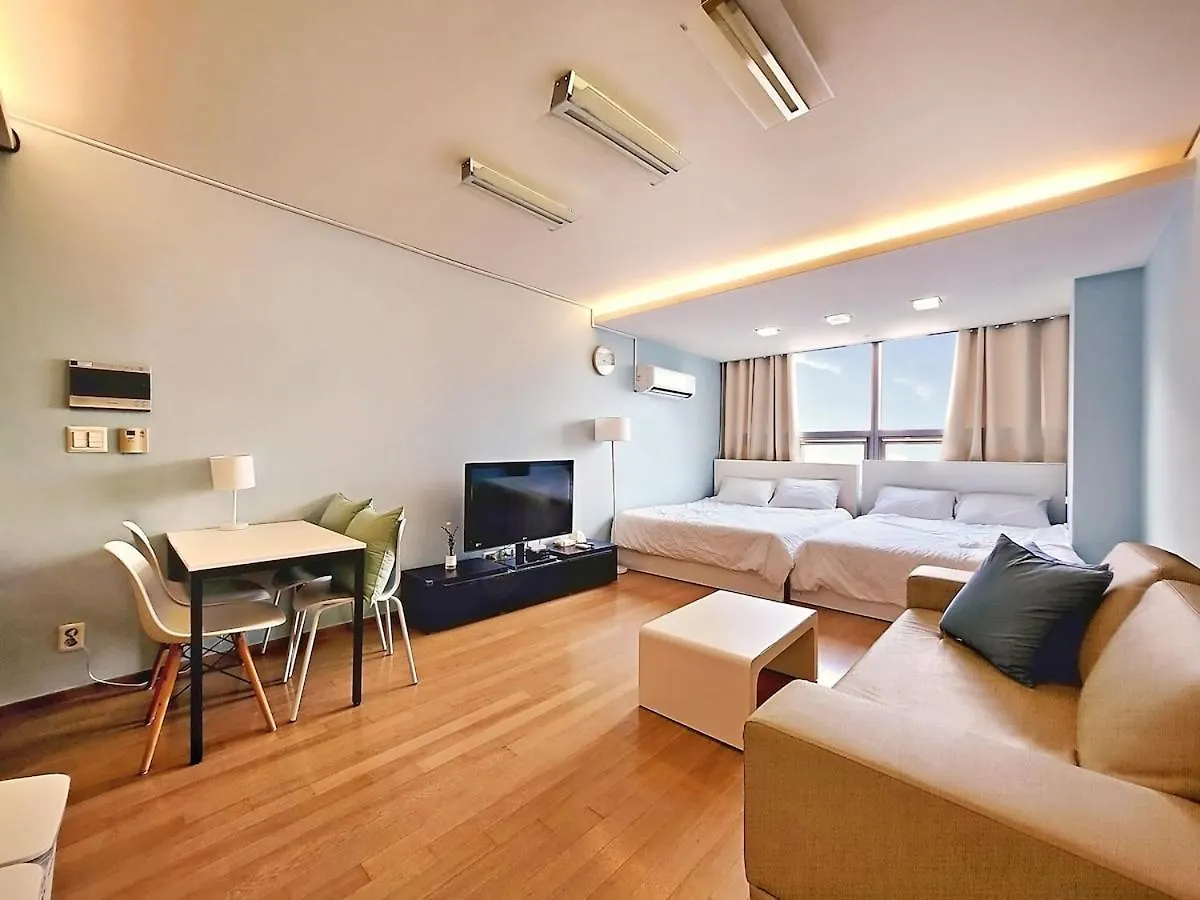Warm Stay 1 Min From Gangnam 서울특별시 0*,  대한민국