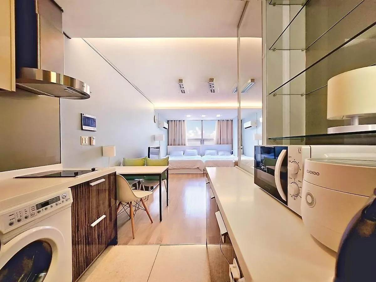 Warm Stay 1 Min From Gangnam 서울특별시