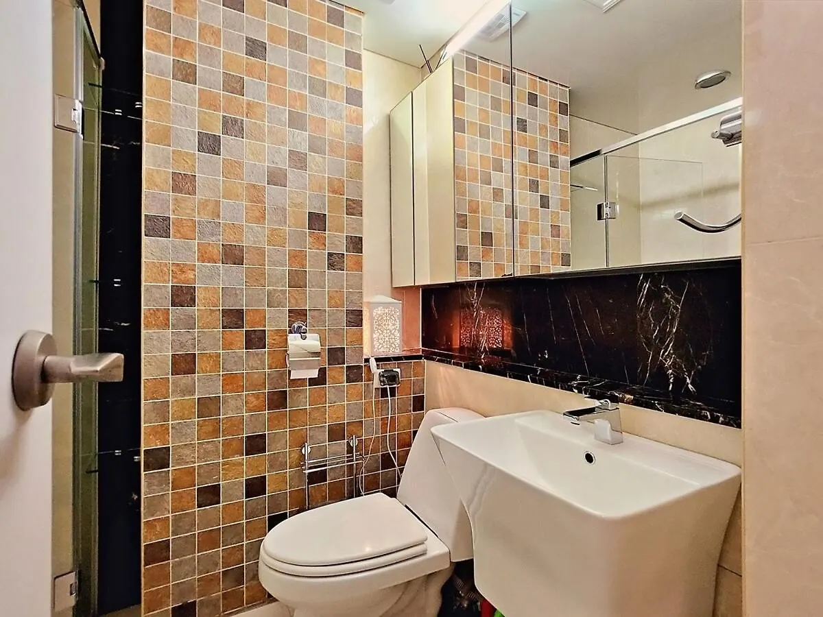 Апартаменты Warm Stay 1 Min From Gangnam Сеул Южная Корея